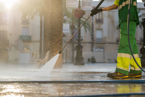 Best Sign and Awning Cleaning  in Perryton, TX